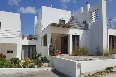 Image de Maison à Crète avec piscine et barbecue