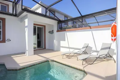 Image de Magnifique 4 chambres avec piscine à proximité de Disney 4811
