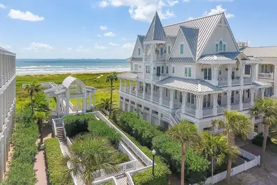 Image de Soyez ici maintenant - Beachfront Estate à Beachtown Galveston