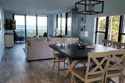 Image de Entendre les vagues? Tu es sur la plage! Remodelage complet Fait!