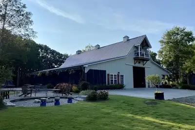 Image de Bella Terra est un sanctuaire Ă 30 min de Charlotte, Nc.