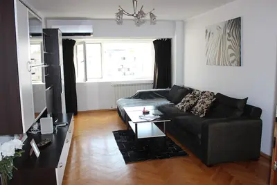 Image de Appartement central de deux pièces.