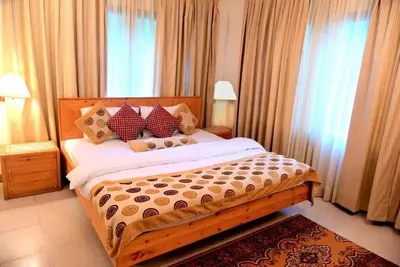 Image de Deodar 2 - Appartement de luxe avec jardin à Mashobra