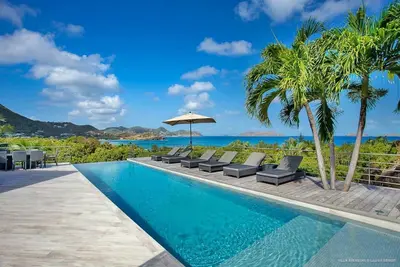 Image de Avenstar - Promenade à la plage - St Barth
