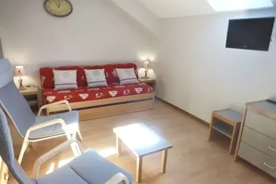 Image de Studio cosy avec balcon, Wi-Fi, proche thermes et télécabine à Brides-les-Bains