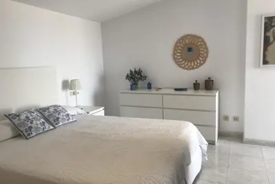Image de Les Camelias 2b - Trois Chambres Appartement, Couchages 6