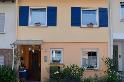 Image de Appartement de 2 étages avec une vue fantastique pour les couples, les petits groupes et les musiciens