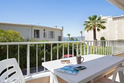 Image de Studio climatisé pour 2, proche plage et commerces, animaux admis, WiFi, parking