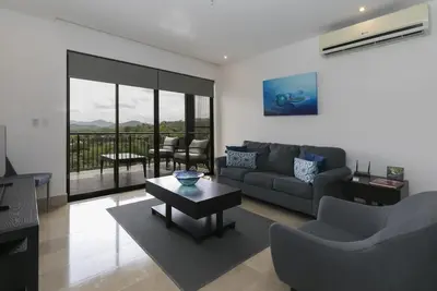 Image de Promo spéciale! Dates disponibles pour Noël. Condo de luxe Reserva Conchal Ocean View