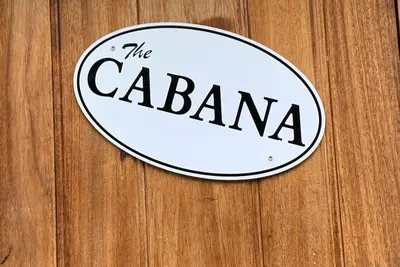 Image de L'idée de Cabana pour jouer et rester jusqu'à six personnes