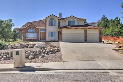 Image de Nouveau! Co Springs Apt. - 5. 5Mi au jardin des dieux
