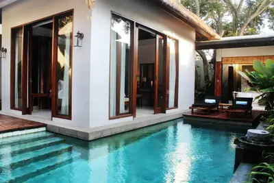 Image de Rgl Three-Bedroom Pool Villa - Petit-déjeuner