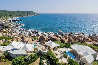 Water's Edge Villa - Vues spectaculaires et 2 piscines * Récemment rénovées *