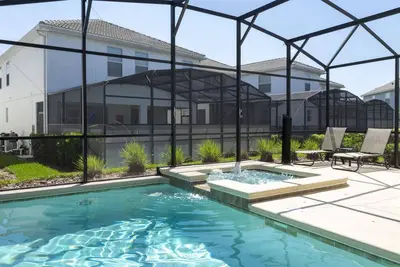 Image de Gorgeous 5 bed home, steps to the clubhouse 4712