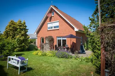 Image de Appartement de haute qualité et entièrement équipé à seulement 3 km de la mer Baltique