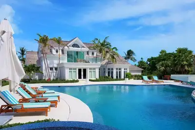 Image de Villa 6 chambres - Upper Grace Bay