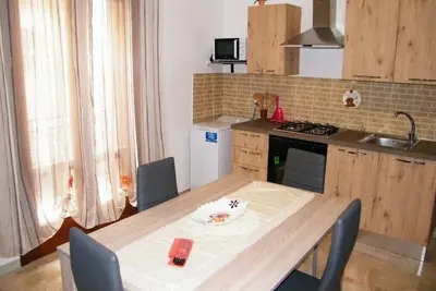 Image de Ap1 - Appartement neuf avec balcons 5 places dans le centre et près de la mer