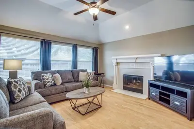 Image de Entièrement meublé 4br / 2ba Accueil