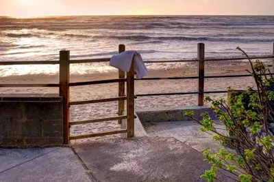 Image de Profitez du «Sand Gate» en bord de mer de Lincoln City avec accès direct à la plage et bain à remous!