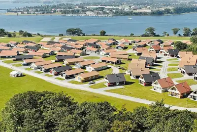 Image de Maison de vacances pour 6 dans un parc de vacances a Gråsten