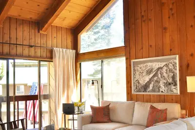 Image de Marchez jusqu'aux remontées mécaniques du Canyon Lodge! Corner récemment rénové: Courchevel # 16