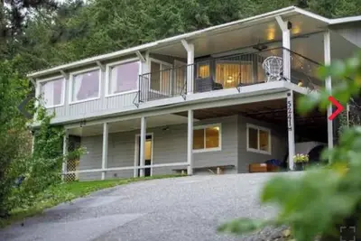 Image de Confidentialité Plus avec vue sur la montagne et le lac @ Barn Up The Hill Cottage