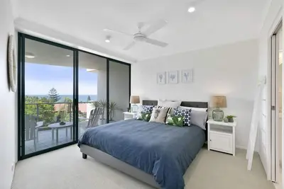 Image de Ensoleillé et spacieux, Sunshine Beach