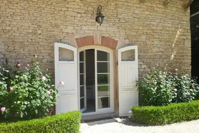 Image de Petit gîte pour 2 personnes avec piscine dans l'ancienne écurie de notre Château