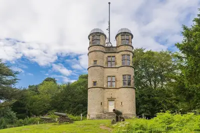Image de The Hunting Tower - Deux Chambres, Couchages 4