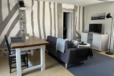 Image de Gîte & jardin & parking (proche Honfleur) Linge fourni Wifi <br>