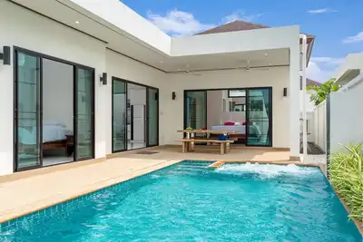 Image de Boutique de 3br à thème thaïlandais par Intira