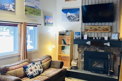 Image de Superbe condo abordable 1bd + Loft / 1bth bien situé!