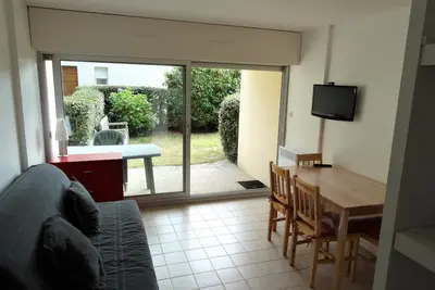 Image de Studio cabine pour 2/3 personnes