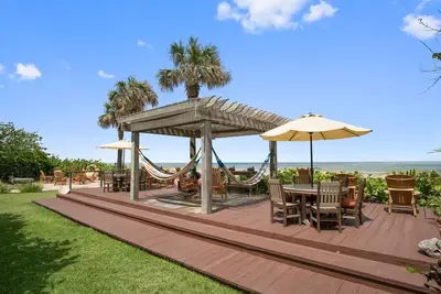 Image de Beach Place Guesthouses - Vue sur la mer - Un lit King
