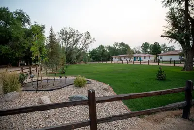 Image de Nouvelle maison de charme \"Casita Sofia\" à proximité du monument national du Colorado