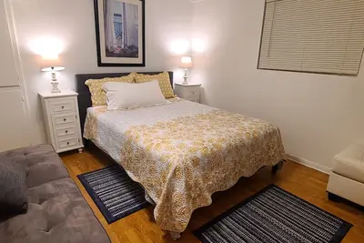 Image de Duplex à l'étage en bord de plage, à quelques pas de la plage