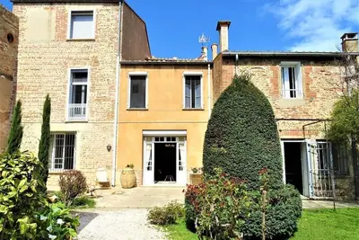 Image de Bastide catalane datant du XIème siècle rénovée très belles prestations au calme