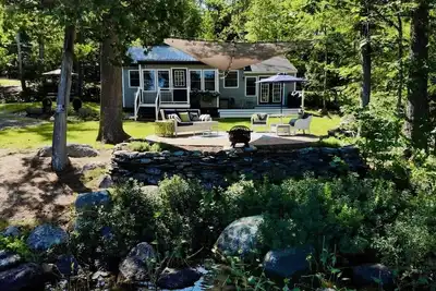 Image de Lake Front Cottage