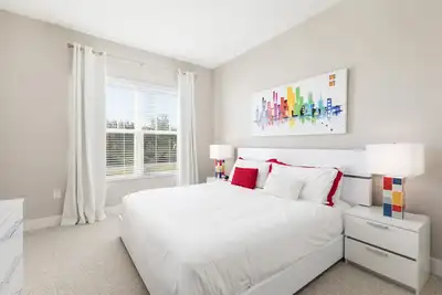 Image de Nouvelle villa de luxe de 4 chambres près des parcs