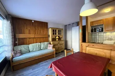 Image de Val Thorens location: Studio pour 4 personnes dans un quartier animé (Les Neves)