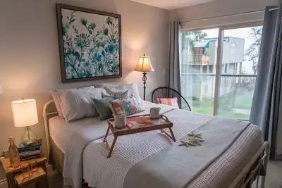 Image de Vues étonnantes, chambre d'hôtel confortable et confortable