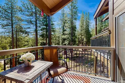 Image de Propre condo w / une cuisine complète et les équipements Northstar - à proximité du ski
