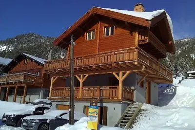 Image de Charmant Chalet tout comfort 16 personnes, terrasse plein sud à 380 M Des Pistes