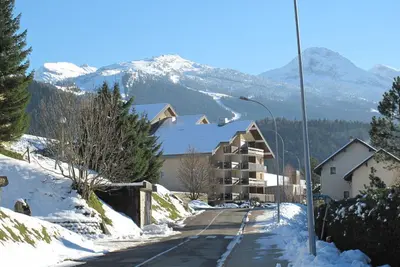 Image de Studio Cabine avec Balcon Proche Centre et Pistes, Parking et Navette Gratuite