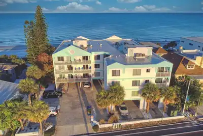 Image de Le lever du soleil au coucher du soleil! Meilleur Des Deux! Direct Beach Front!