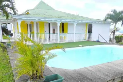 Image de Villa vert bleu sofaia Sainte rose