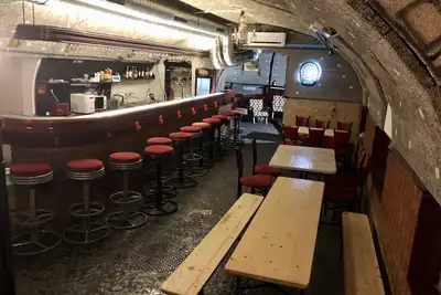 Image de Ancien sous-sol au pub 5 pour Stag do