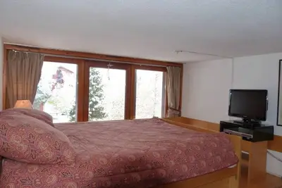 Image de 200m des commerces, 1er étage, télévision, 30m², Les Arcs