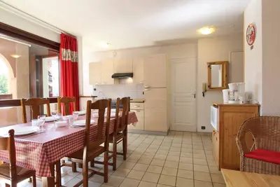 Image de Appartement T2 cabine à Briançon, parfait pour 4-6 pers, proche centre, télécabine et commerces
