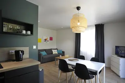Image de Appartement - Charme Et Confort - Avec Terrasse Dans RÉSIDENCE Au Calme Jonzac